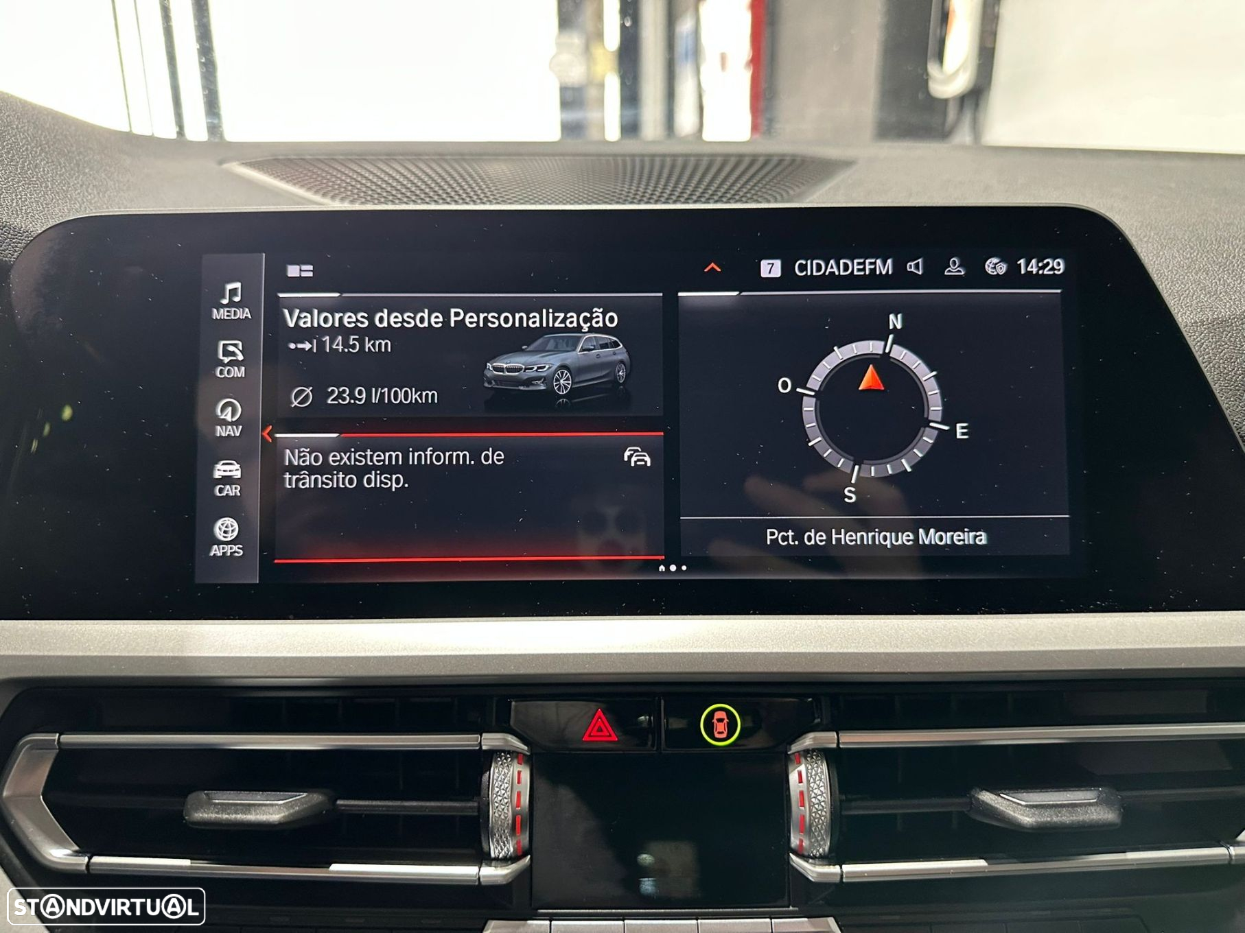 BMW 318 d Touring Auto - 34