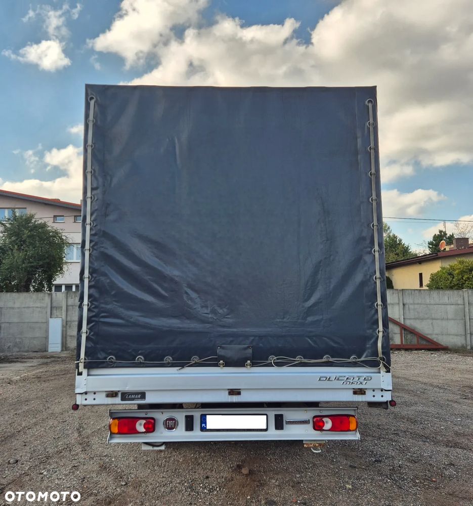 Fiat DUCATO 2.3 180KM SPOJTRAK TWINCAB PLANDEKA FIRANA 8EP KLIMATRONIK WEBASTO NAWIGACJA PODUSZKI SERWIS ASO FV23% ZADBANY BEZ WKŁADU FINANSOWEGO - 9
