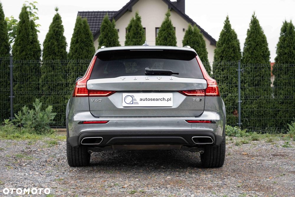 Volvo V60 Cross Country - 6