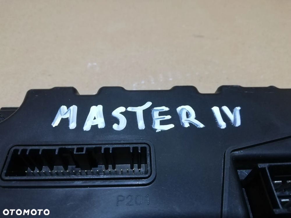 Sterownik moduł BCM 284B25740R RENAULT MASTER - 2