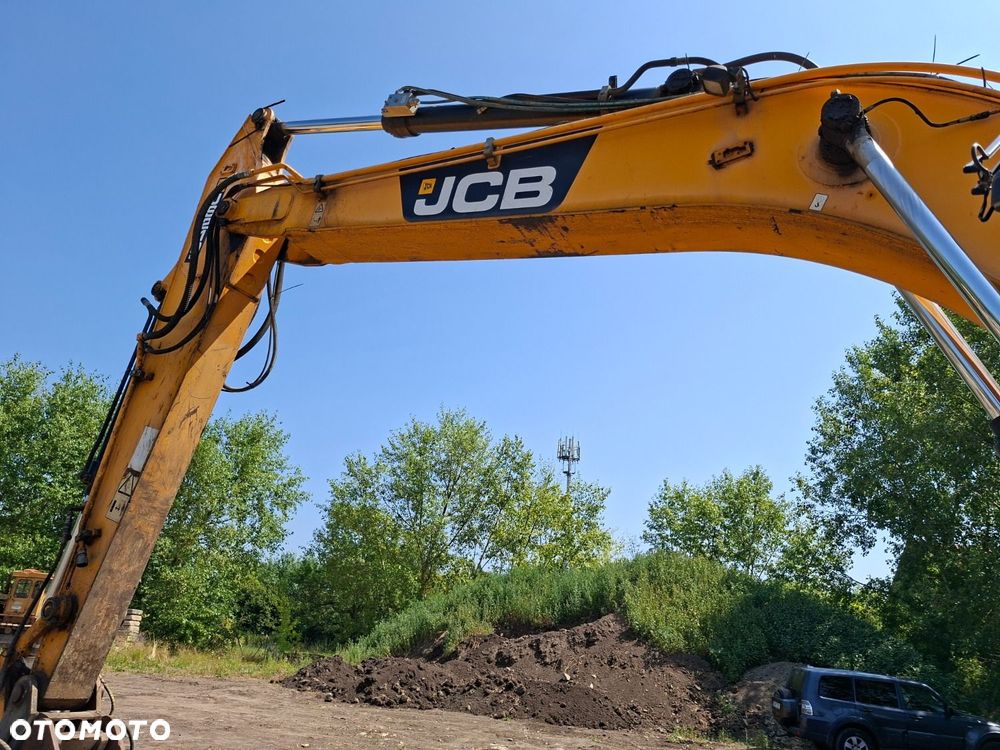 JCB Js 210 Lc - 21
