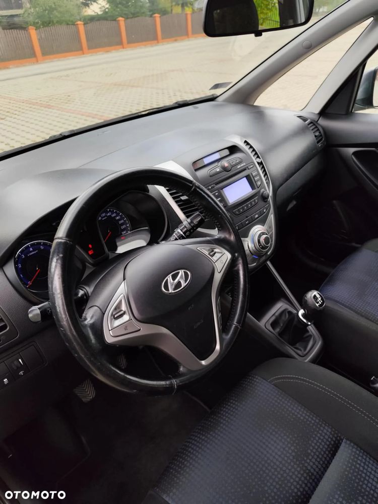 Hyundai ix20 1.4 Premium - 10