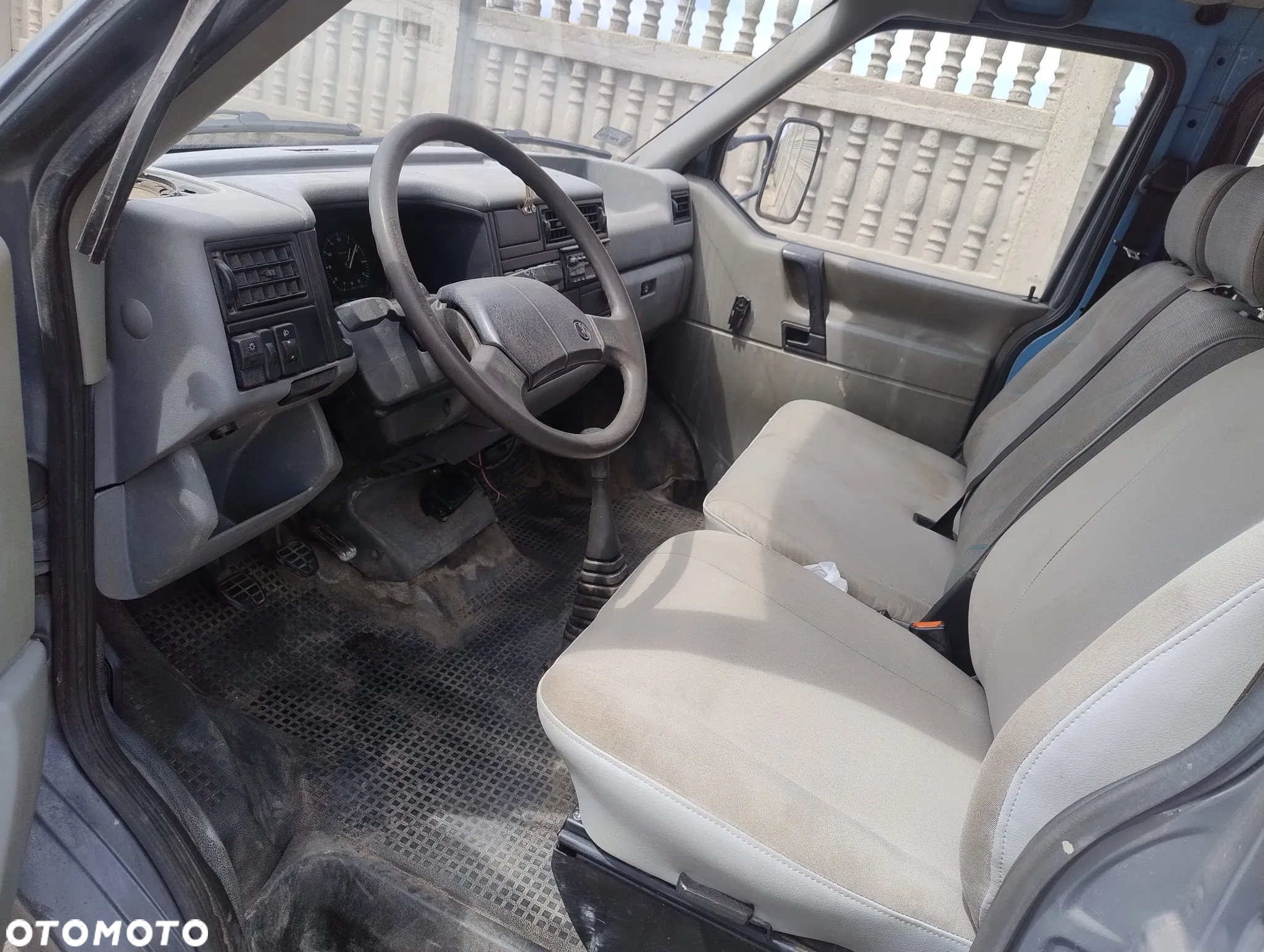 Volkswagen Transporter T4 - 6