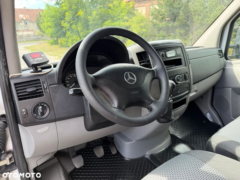 Mercedes-Benz Sprinter 513 CDi * 2.2 / 130KM * Kontener - Chłodnia * Rama do zabudowy * - 24