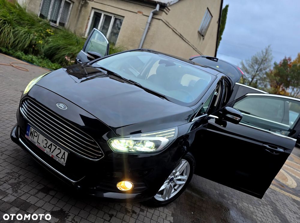 Ford S-Max - 10