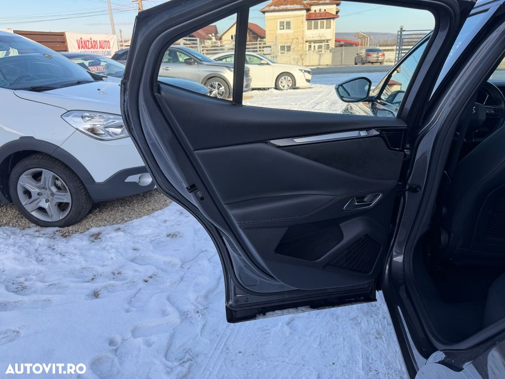 DS Automobiles DS 4 1.5 BlueHDi 130 S&S EAT8 PERFORMANCE LINE + - 12