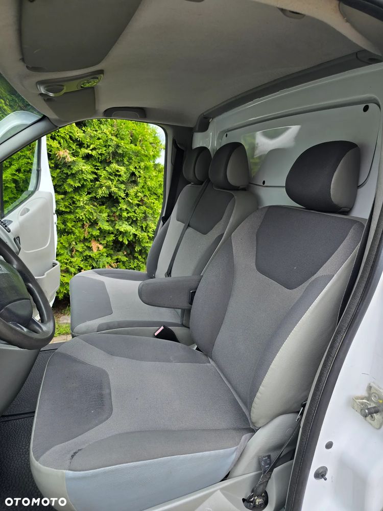Renault Trafic - 9