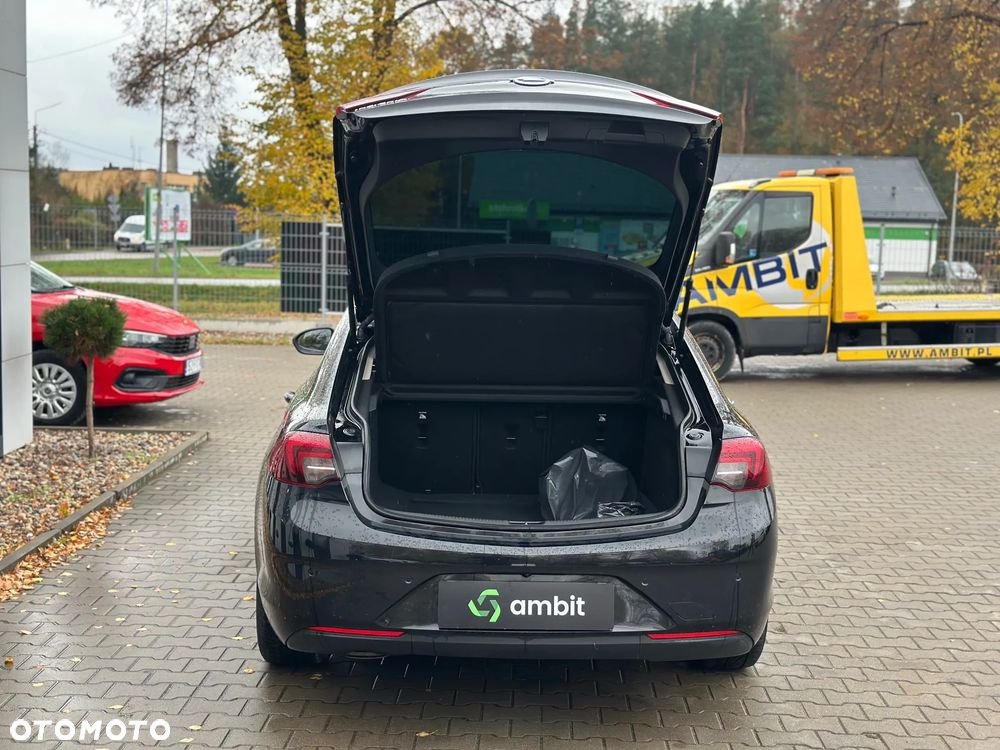 Opel Insignia - 9