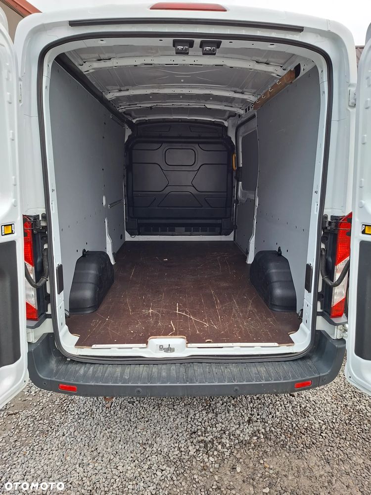 Ford Transit - 30