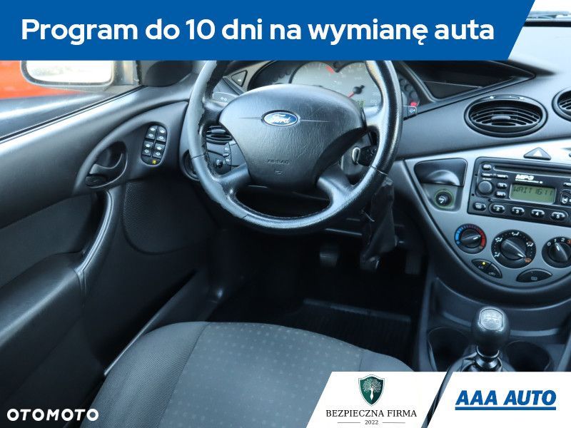 Ford Focus - 8