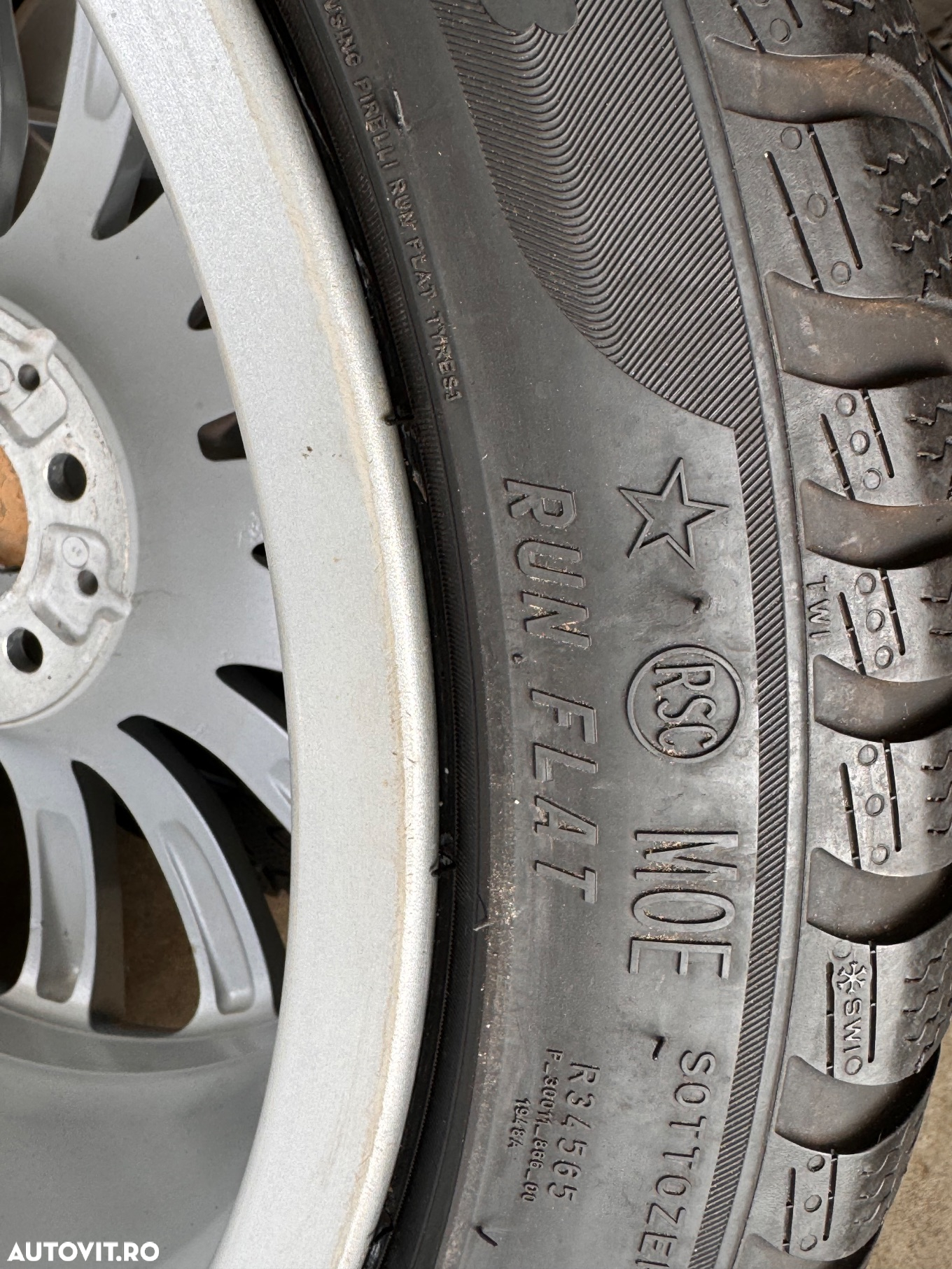 Vând jante originale BMW 5 G30-31 pe 19” cu anvelope de iarnă - 16