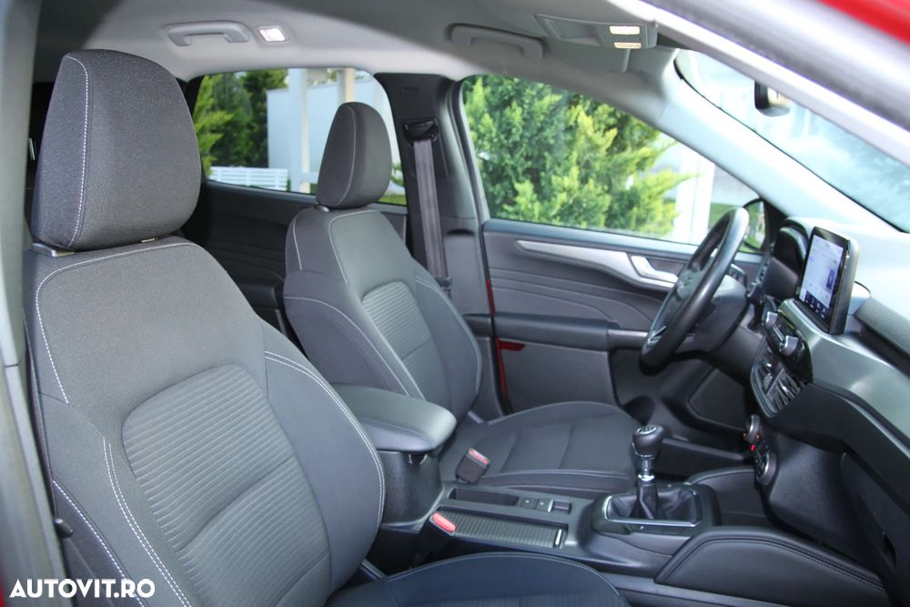 Ford Kuga - 14