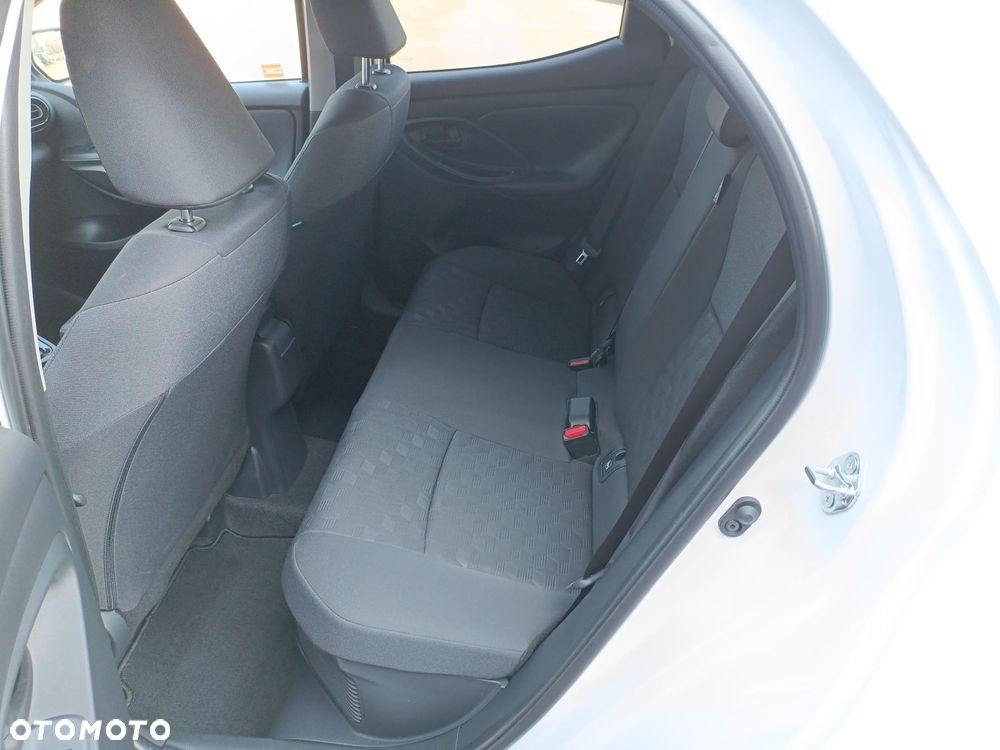 Toyota Yaris Hybrid 1.5 Style - 15