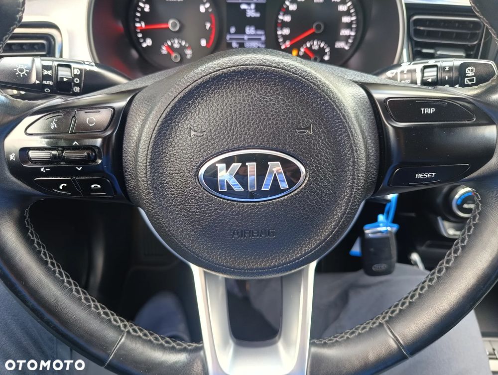 Kia Stonic 1.4 M - 24