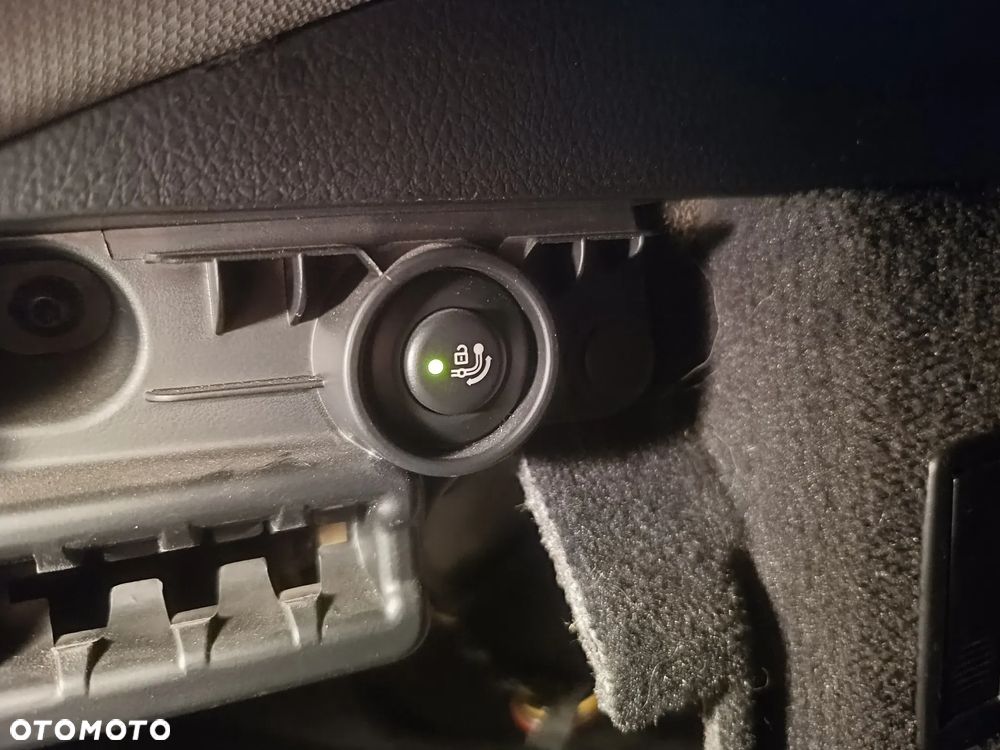 BMW Seria 3 320d - 27