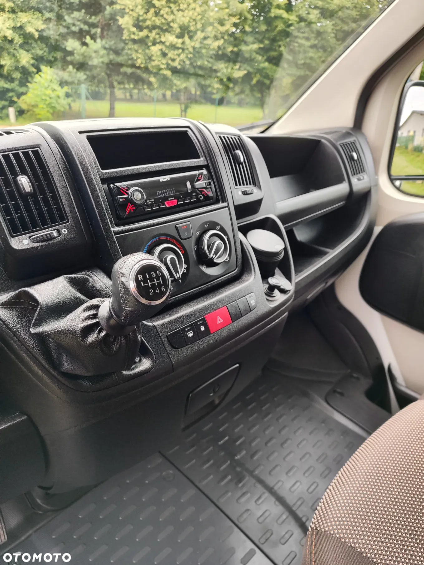 Peugeot Boxer - 24