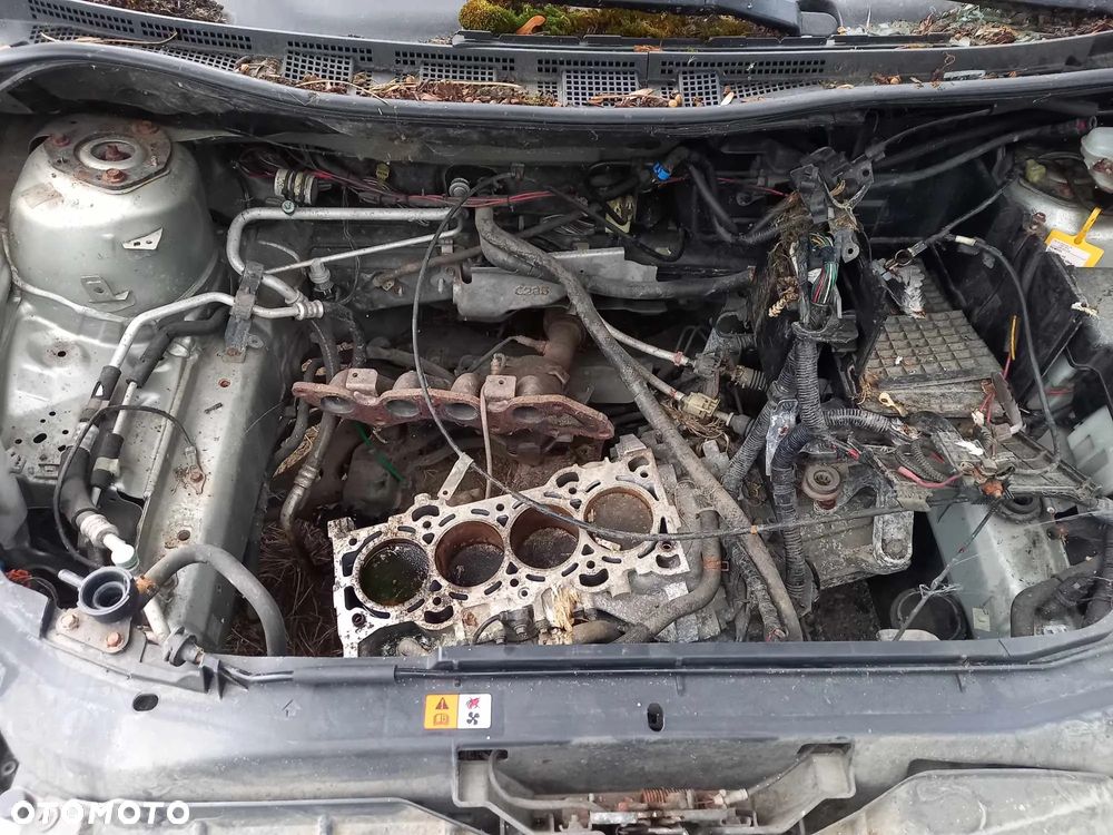 Mazda 5 lift 2007r 2.0 benzyna - 4