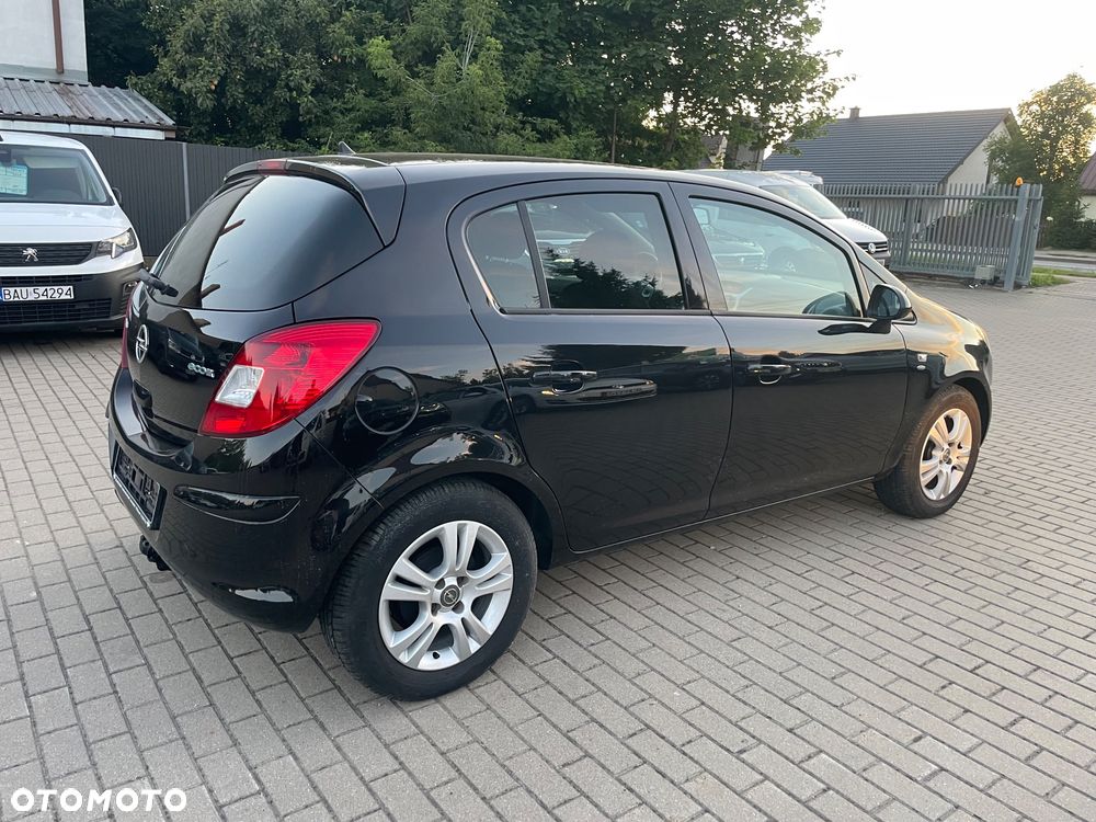 Opel Corsa 1.2 16V Edition / Active - 23