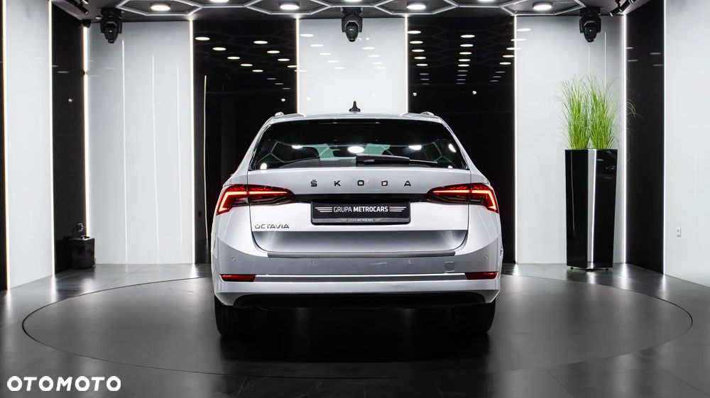 Skoda Octavia 2023 photo 5