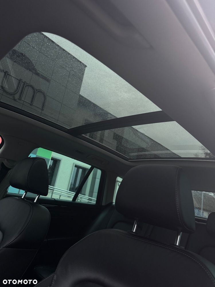 Skoda Superb 2.0 TDI Elegance DSG - 17