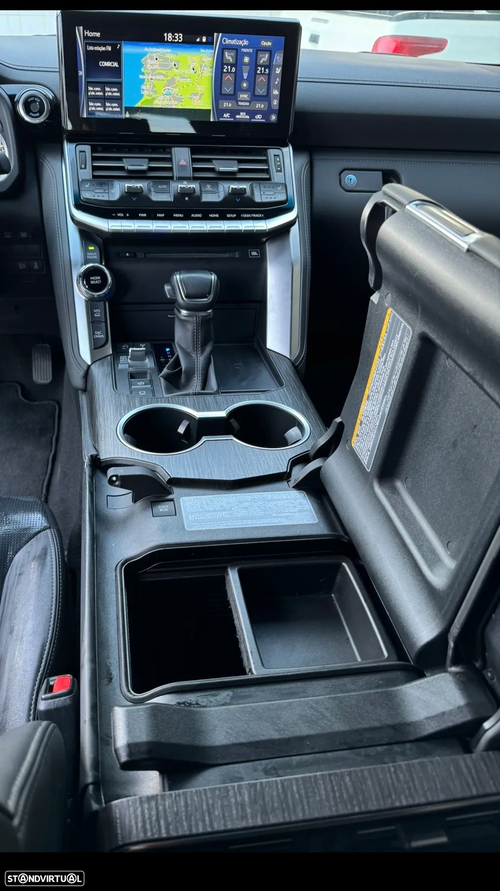 Toyota Land Cruiser - 28