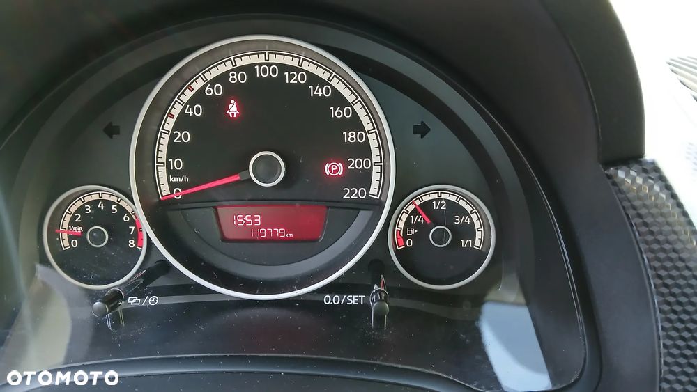 Volkswagen up! 1.0 move - 17