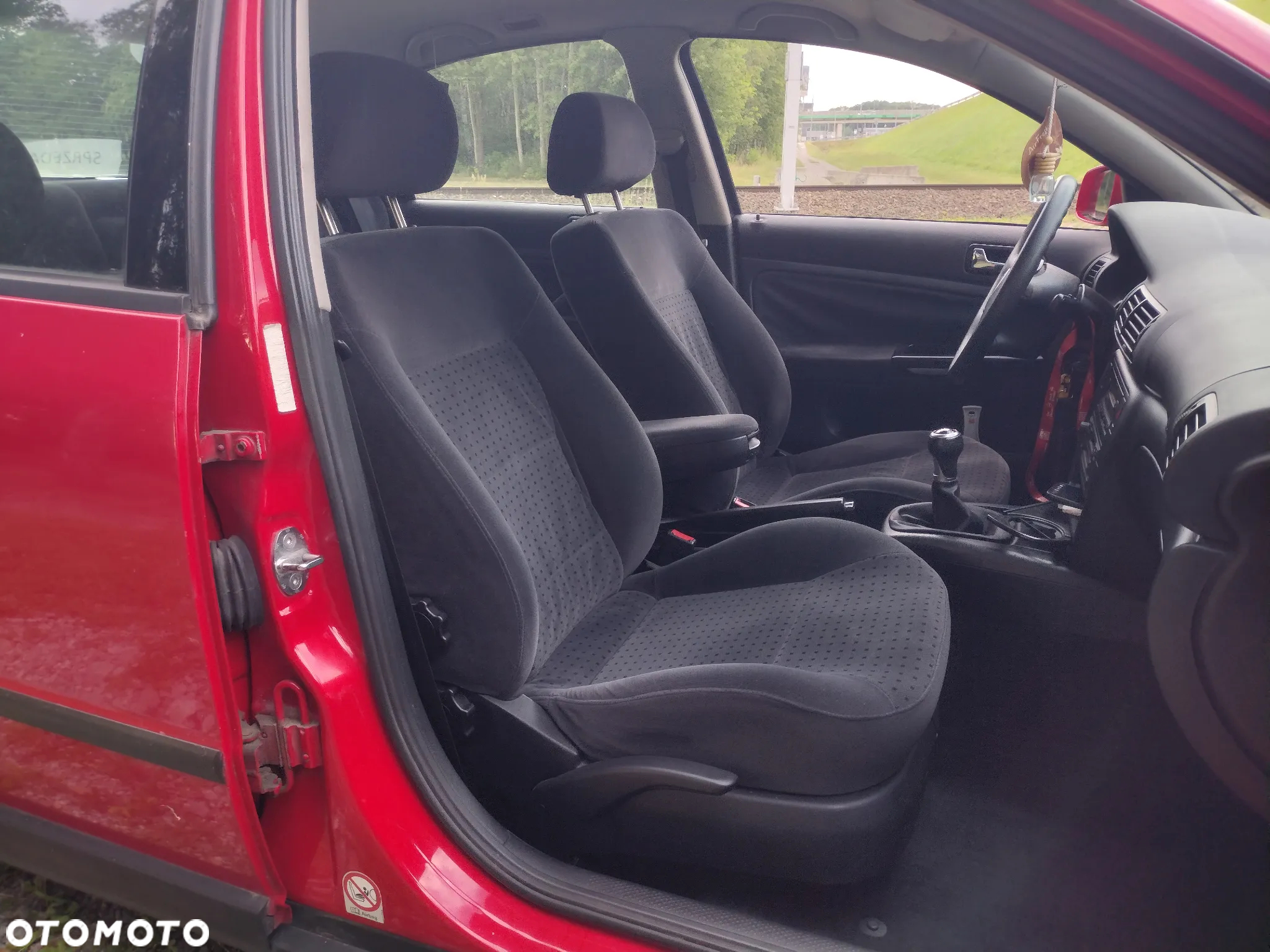 Volkswagen Passat 1.9 TDI - 8