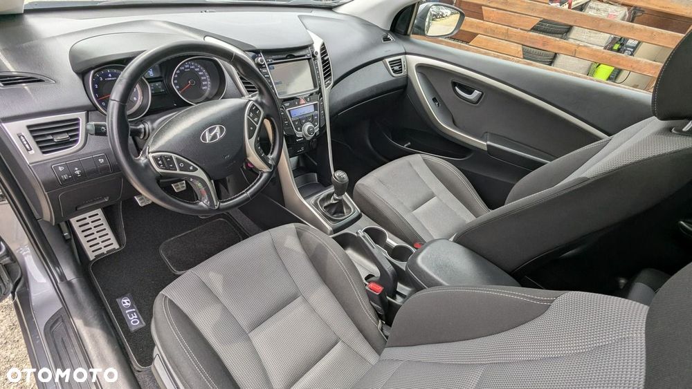 Hyundai i30 - 16
