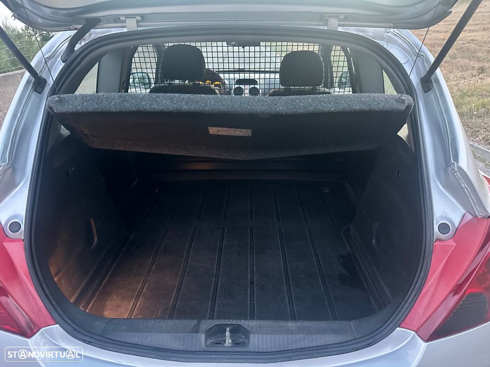 Opel Corsa 1.3CDTI VAN - 17