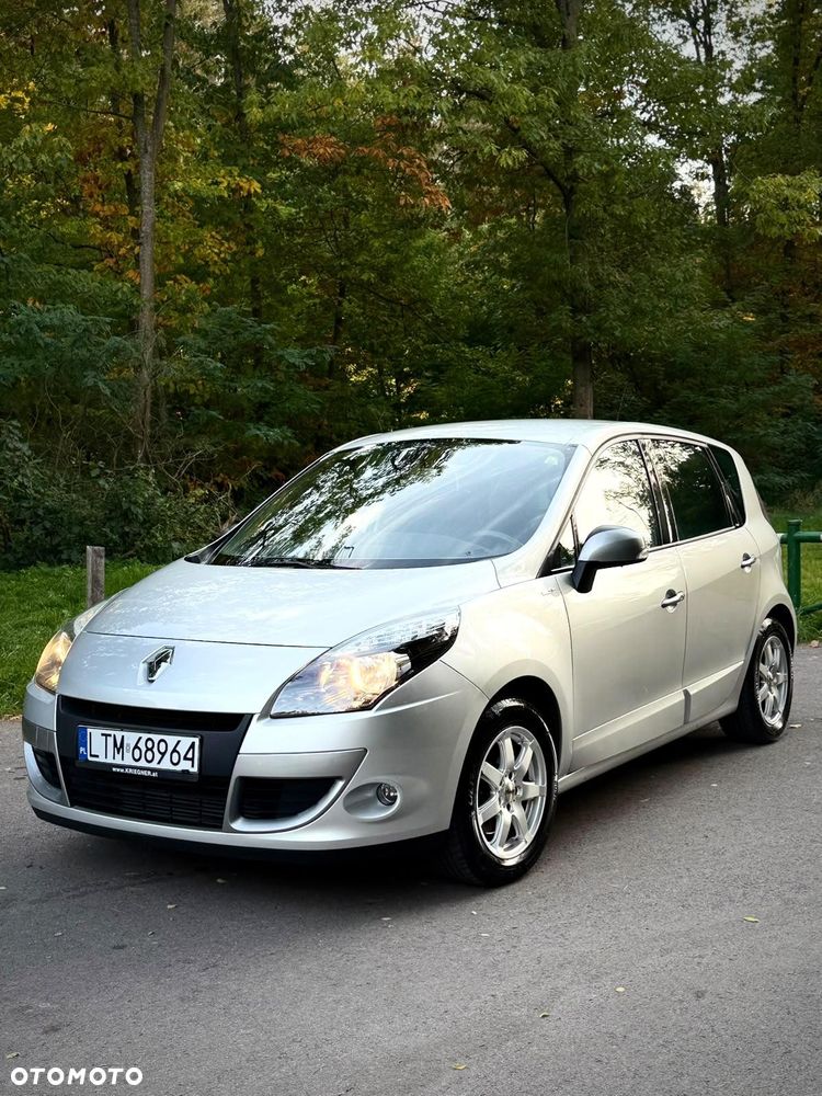 Renault Scenic 1.5 dCi Tech Run EDC - 11