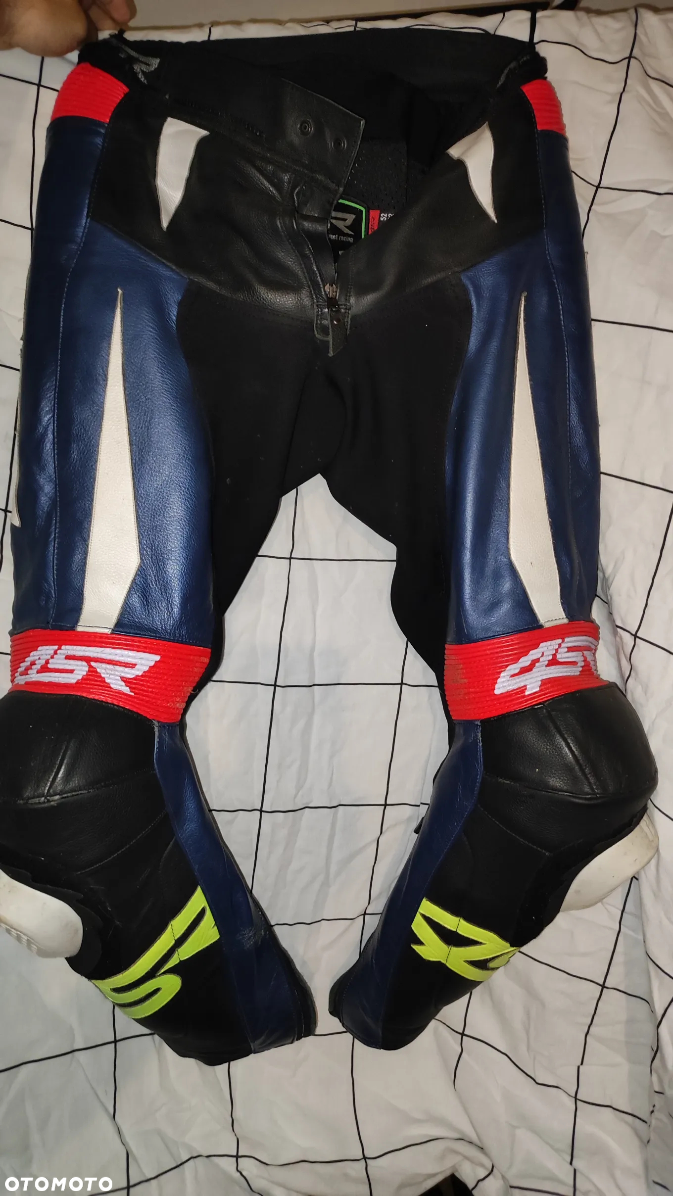Suzuki GSX-R - 6
