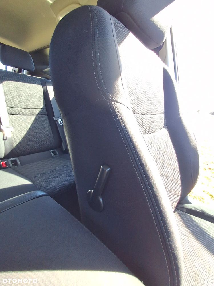 Nissan Qashqai 1.6 DCi N-Connecta EU6 - 21