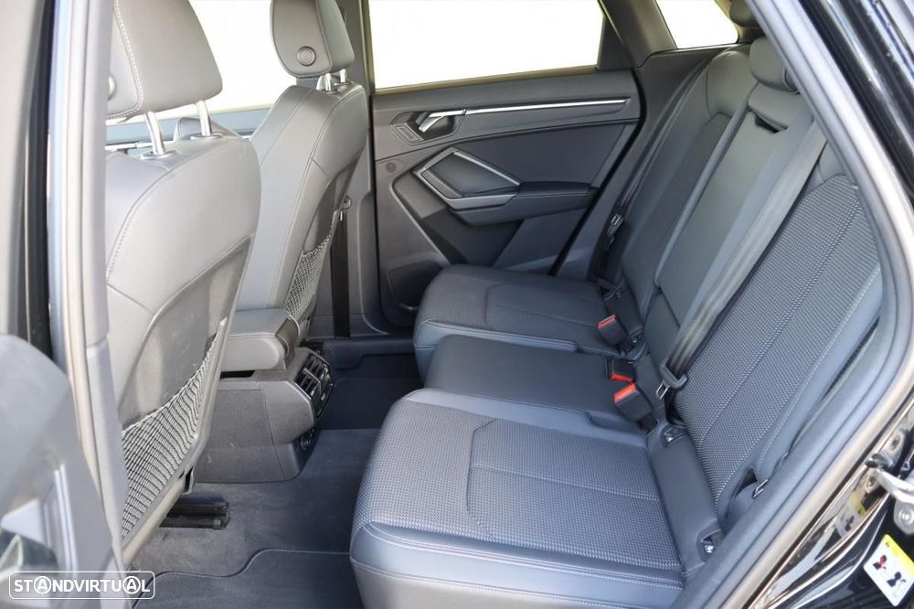 Audi Q3 45 TFSIe S line S tronic - 13