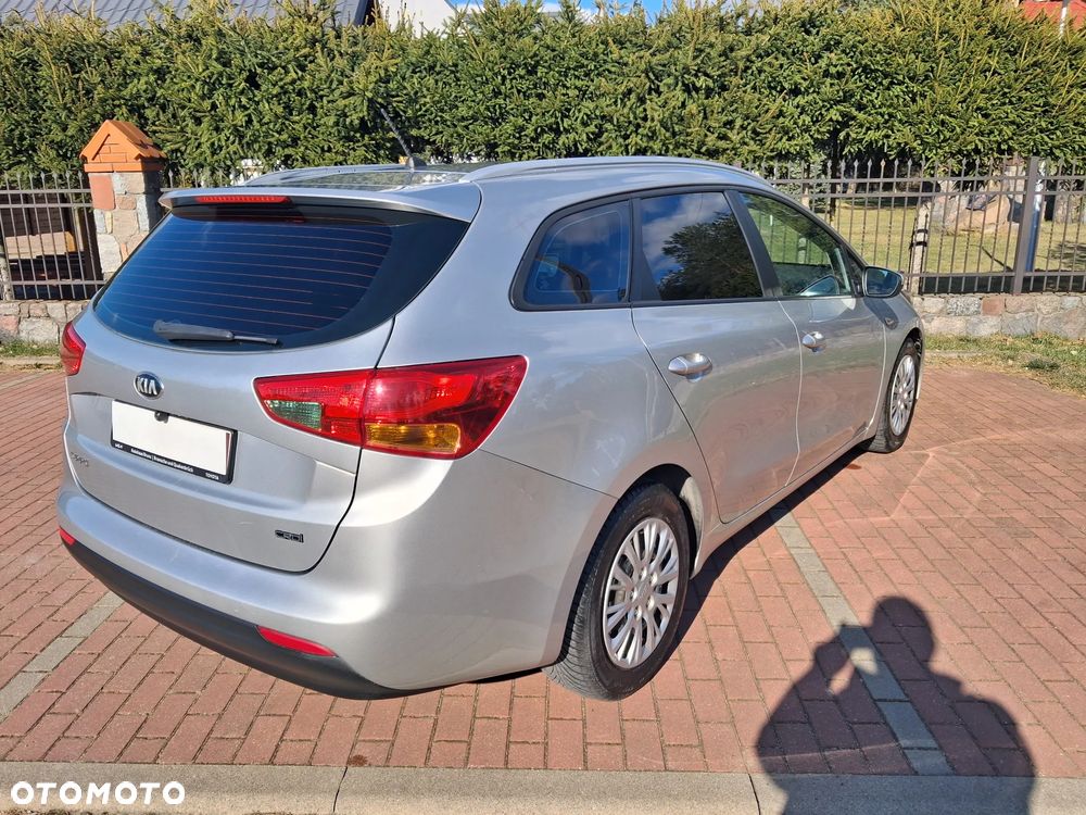 Kia Ceed 1.6 CRDi L - 6