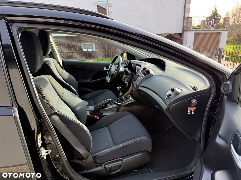 Honda Civic 1.6 i-DTEC Executive Navi - 14