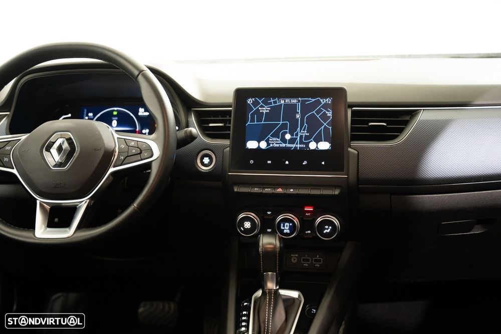Renault Arkana 1.6 E-Tech Business - 12