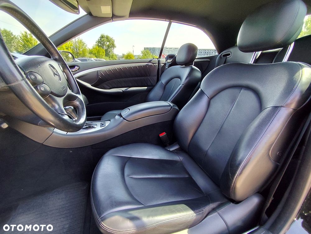 Mercedes-Benz CLK 280 7G-TRONIC Avantgarde - 9