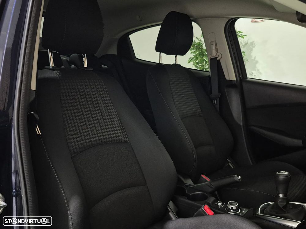 Mazda 2 1.5 e-Skyactiv-G Exclusive-Line Navi - 31