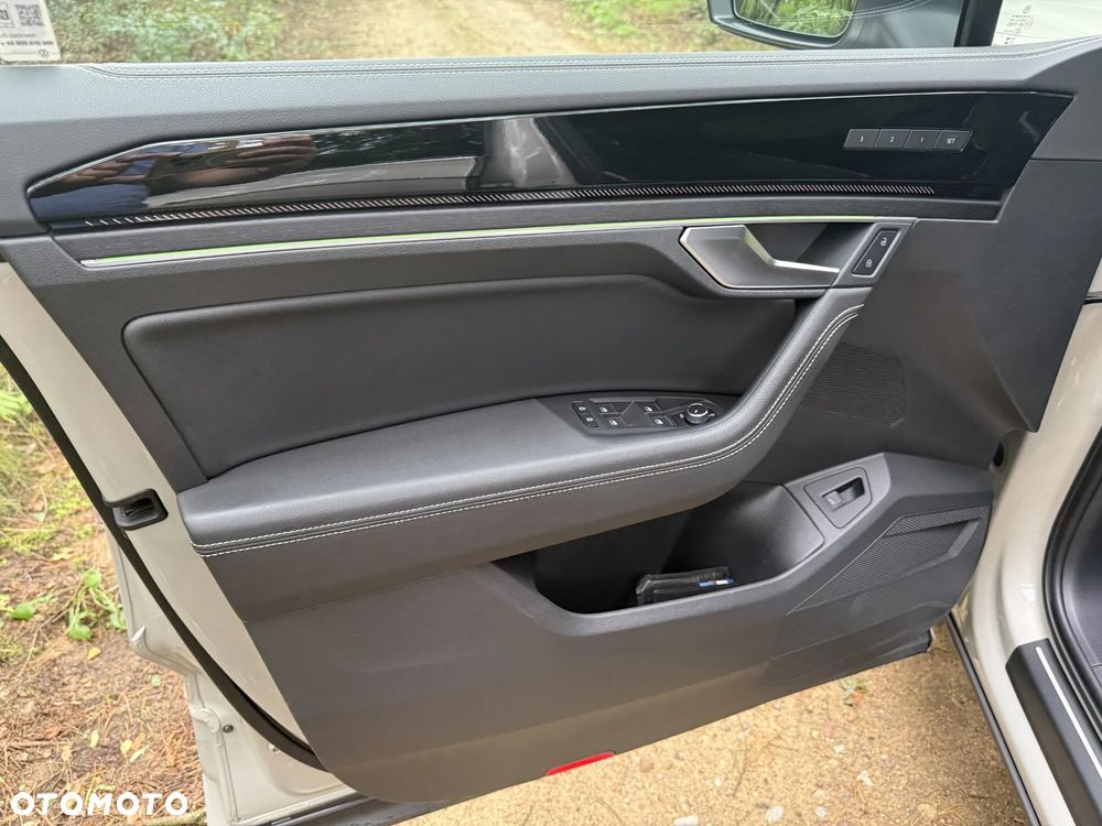 Volkswagen Touareg 3.0 V6 TDI 4Motion R-Line - 12