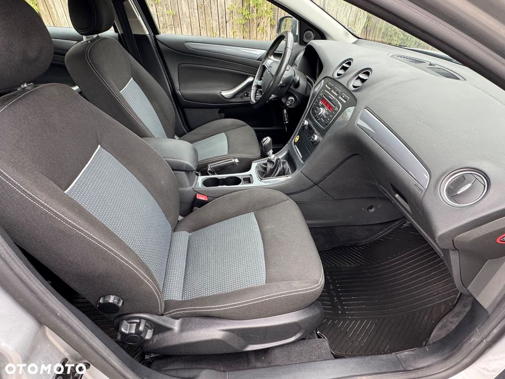 Ford Mondeo 1.6 TDCi Start-Stopp Titanium - 19