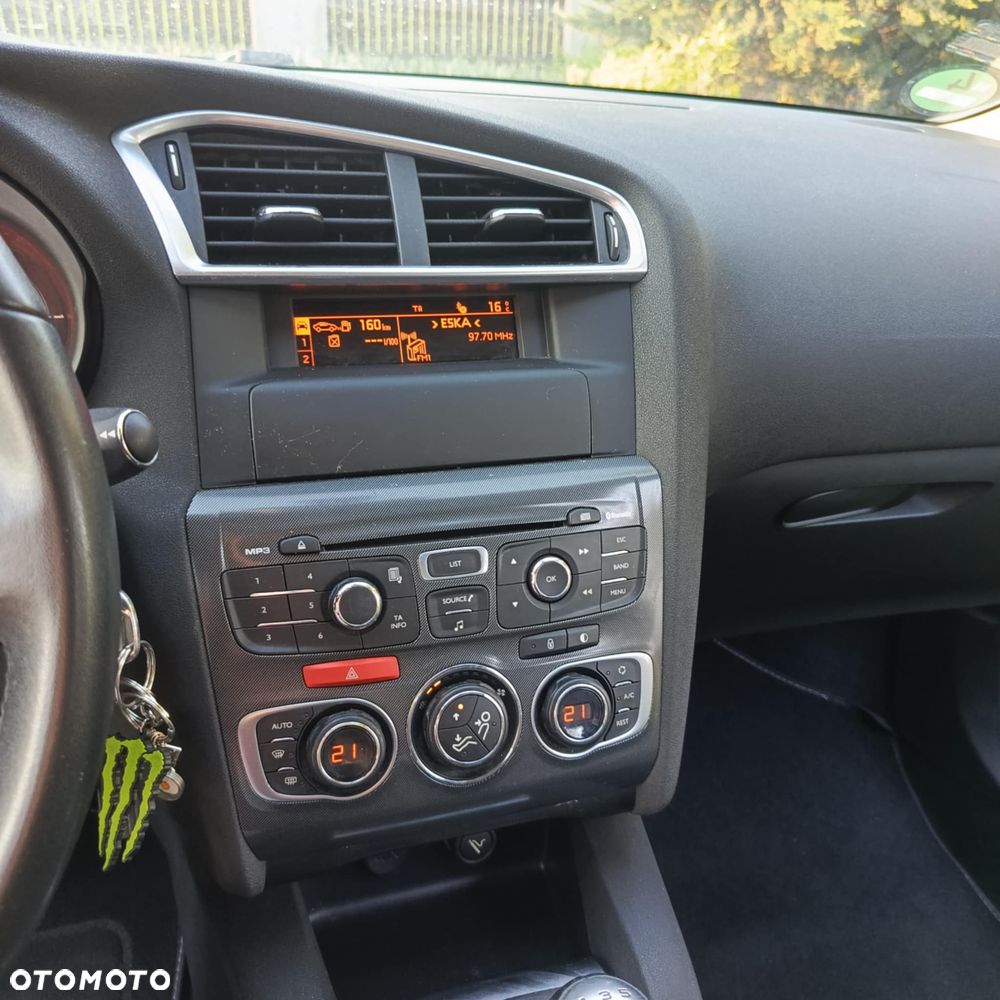 Citroën C4 1.6 VTi My Way - 19