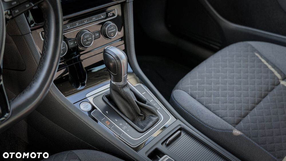 Volkswagen Golf 2.0 TDI DSG Join - 5