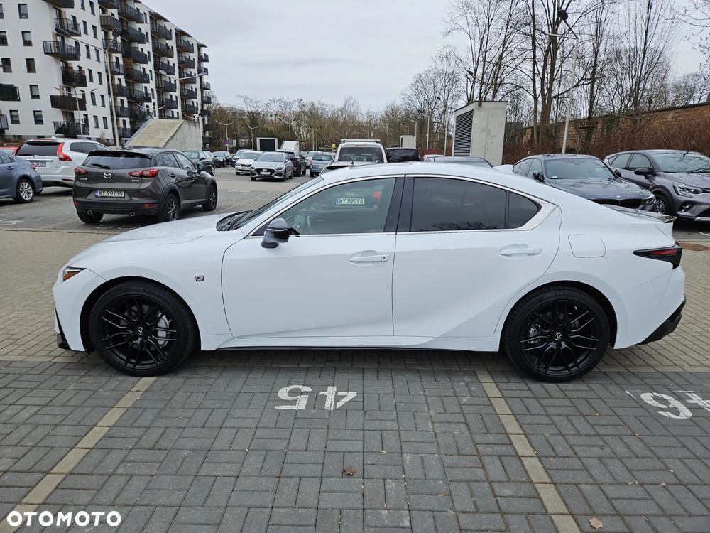 Lexus IS - 4