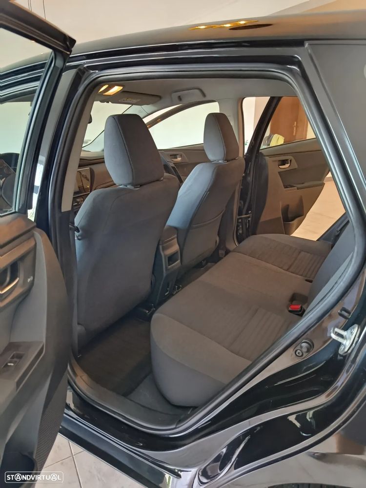 Toyota Auris 1.6 D-4D Comfort+Navi - 11