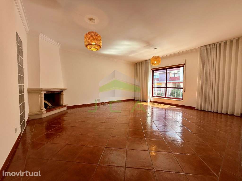 Apartamento T3 com aparcamento - Grande imagem: 5/18