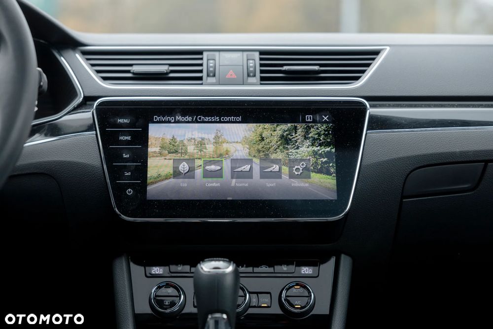 Skoda Superb 2.0 TSI 4x4 L&K DSG - 23