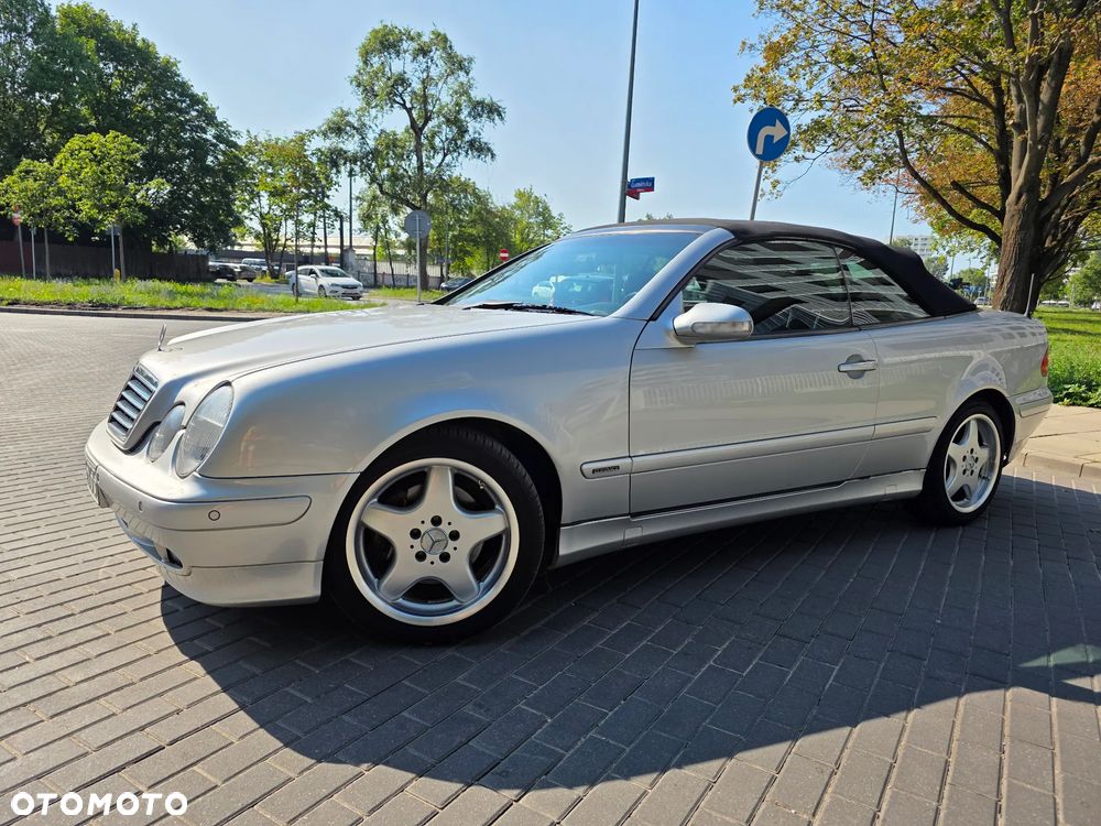 Mercedes-Benz CLK - 3