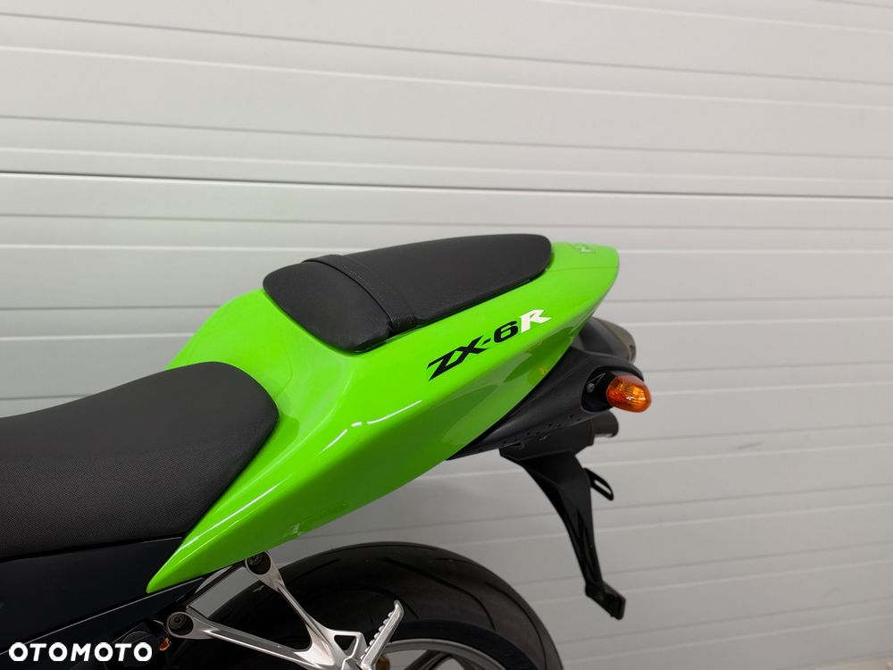 Kawasaki ZXR - 26