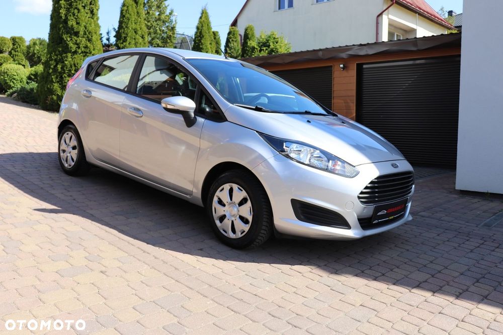 Ford Fiesta - 23