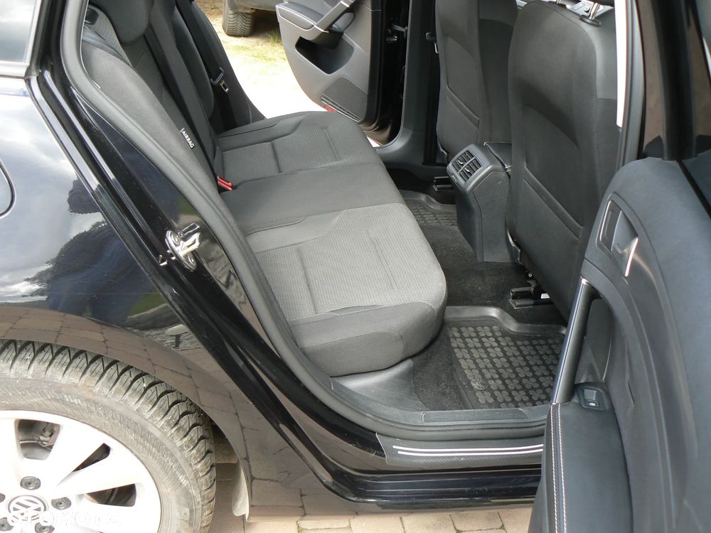 Volkswagen Golf 1.6 TDI BMT Comfortline - 10